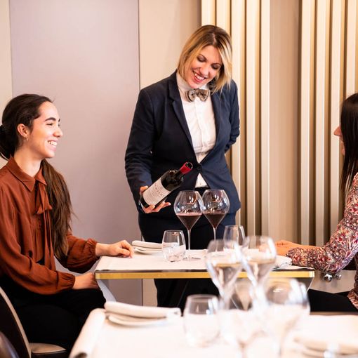 Tempo di primavera al Cannavacciuolo Bistrot, dove sapori e aromi si risvegliano [VIDEO]
