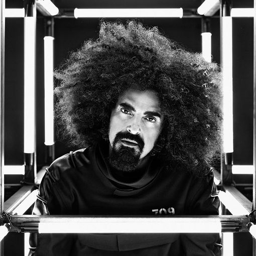 Stasera Caparezza fa ballare Stupinigi Sonic Park