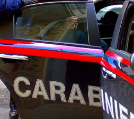 Alpignano, una lite degenera durante il mercato: spintonato a terra, anziano picchia la testa e muore per emorragia cerebrale