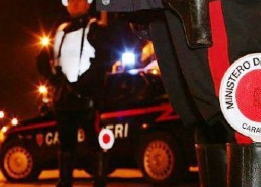 Collegno, sente rumori nella casa del vicino in ferie e chiama i Carabinieri: arrestati tre stranieri