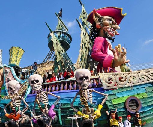 Nichelino fa festa con tutti i colori del Carnevale