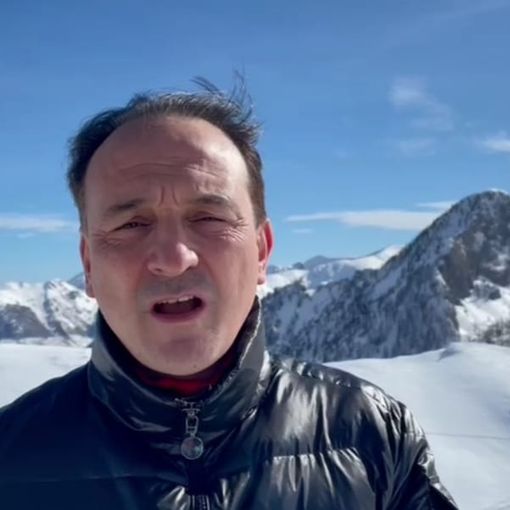 cirio sulla neve