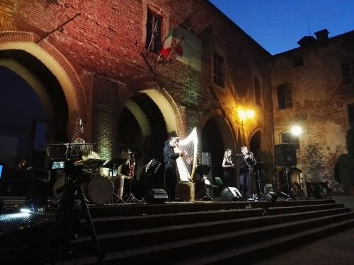 A Carmagnola un giugno di  storia, arte, letteratura, musica, teatro e lirica