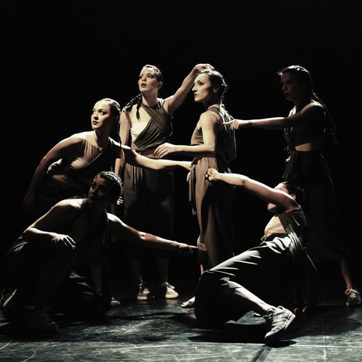 La danza che salva dallo stereotipo: CromosHomo al Teatro Bellarte