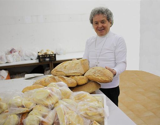 Collegno, il centro benessere Isun raccoglie fondi per la mensa dei poveri