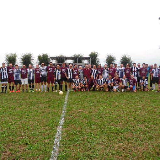 A Piscina granata e juventini incrociano gli scarpini per &quot;Il sussurro di un angelo&quot;