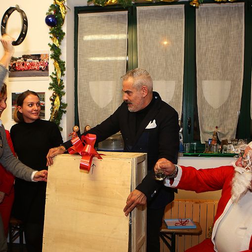 Natale speciale per Anpas Ivrea Soccorso, una sedia portantina elettrica donata dal Club Papillon