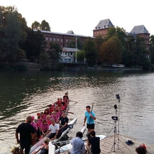 Domenica 14 ottobre al Valentino &quot;Camminiamo in Rosa&quot; per sconfiggere il tumore al seno