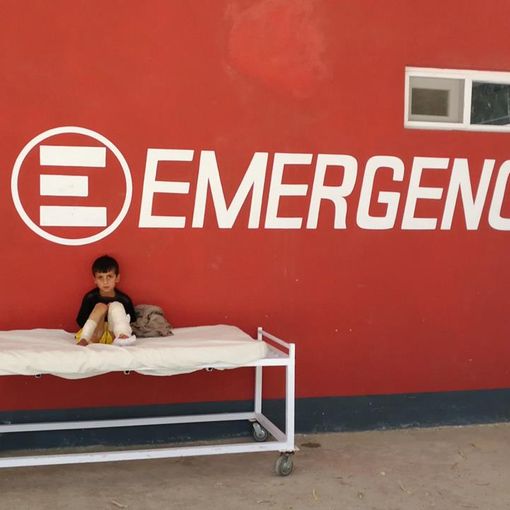 Torino, un nuovo infopoint per Emergency