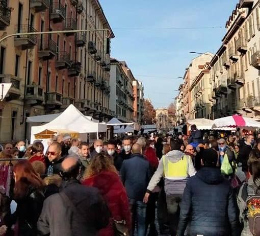 Una festa floreale al Cit Turin