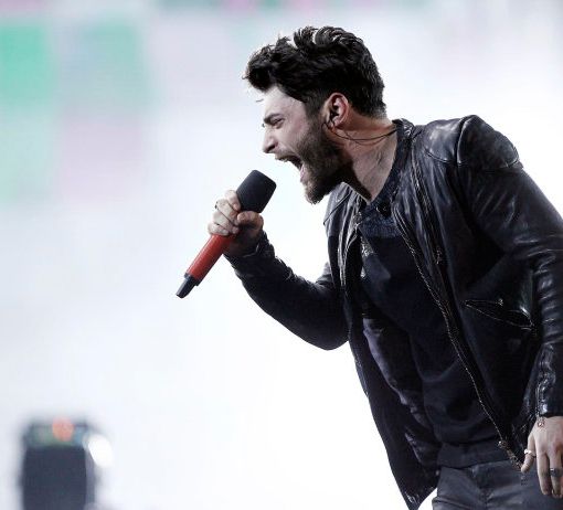 Giò Sada allo Chalet per il tour “Volando al contrario”