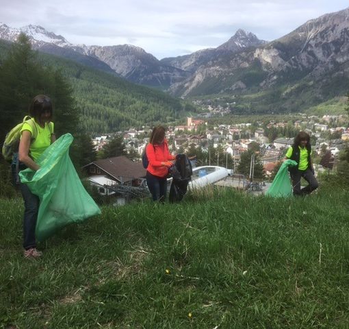 Bardonecchia, una giornata di pulizia dei sentieri: appuntamento il 22 maggio - Foto Archivio Gian Spagnolo