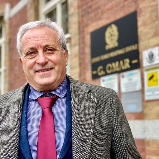 SNALS Confsal: “Basta con i presidi-sceriffo. Intervengano Prefetti e Direttore USR: in zona rossa didattica solo a distanza”