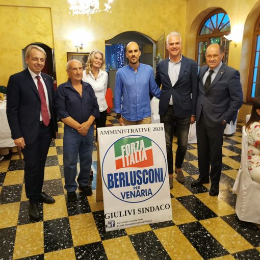Venaria, Giulivi incontra i Seniores di Forza Italia. A sorpresa, l'endorsement di Berlusconi [FOTO E VIDEO]