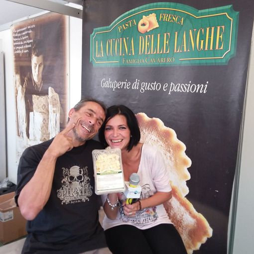 Anche il plin abbraccia il re Peperone