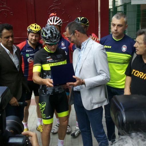 Il Giro d'Italia di Davide Nicola si è concluso a Torino (FOTO E VIDEO)