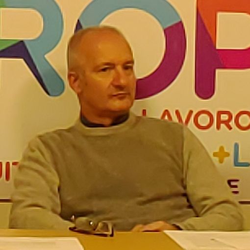 Coronavirus, i Radicali attaccano: &quot;I giovani che fanno gli aperitivi nuovi capri espiatori&quot;