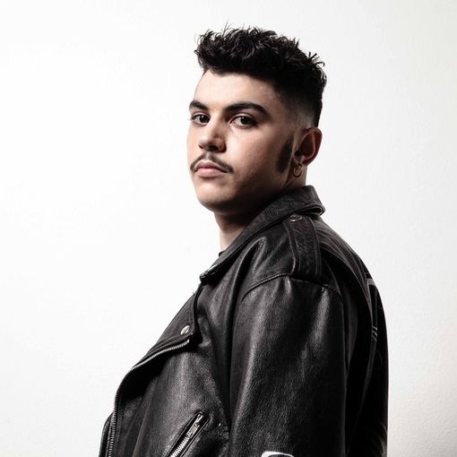 Sabato 18 Novembre il rapper d’origine piemontese Izi arriva finalmente a Torino