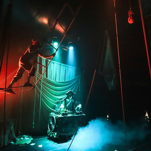 acrobati circo
