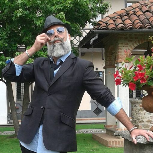 Il nuovo Gaber è torinese? Esce Gekrisi, il nuovo disco del cantautore LorisDalì