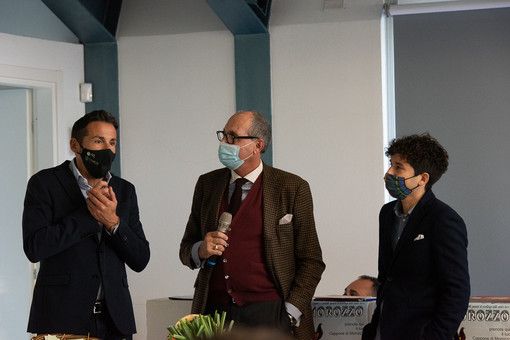 La presentazione a Carrù - Foto di Barbara Guazzone