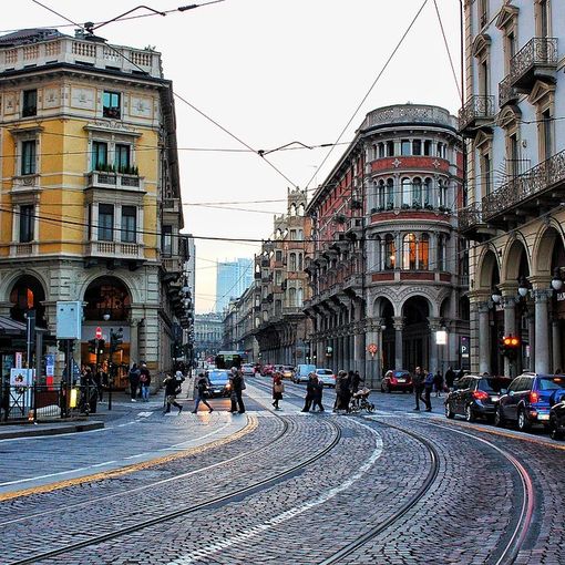 La tecnologia al servizio del cittadino: le migliori app per vivere Torino