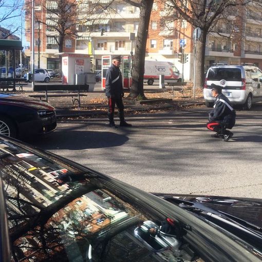 Ferito con due coltellate all’addome in corso Palermo di Torino