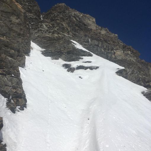 Il corpo di un alpinista recuperato sotto la punta del Monte Muret, nei pressi del Rocciamelone