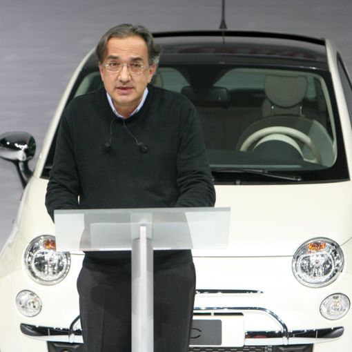 L'addio a Marchionne, il lutto ai tempi dei social network