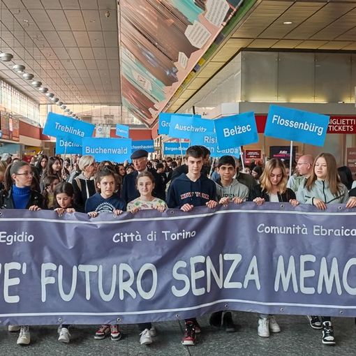 Marcia Artom 2023, le scuole di Torino in strada per ricordare l'Olocausto e la Resistenza