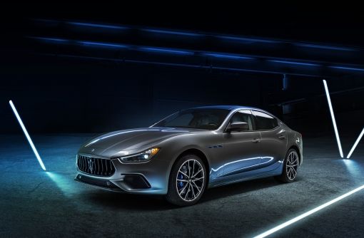 Nuova Ghibli Hybrid: il primo veicolo elettrificato nella storia di Maserati
