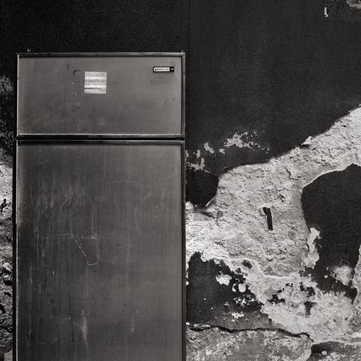 "Ore 18.00, l’orario è finito". A Collegno una mostra fotografica di Massimiliano Camellini "Ore 18.00, l’orario è finito". A Collegno una mostra fotografica di Massimiliano Camellini