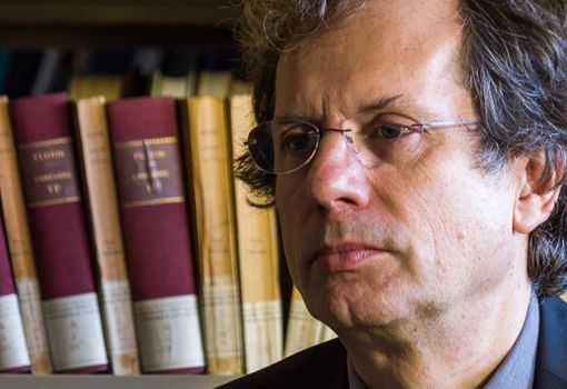 “Democrazia e post-verità”: a palazzo Cisterna una conferenza del filosofo Maurizio Ferraris