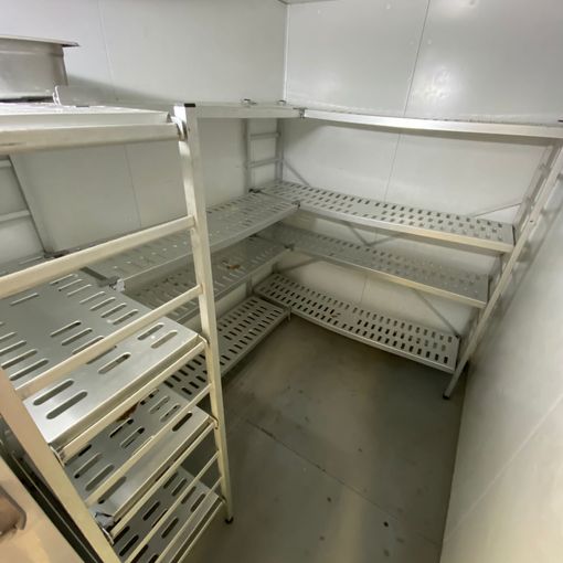 Polizia, il Sap: &quot;Alla mensa del reparto mobile il cibo scarseggia&quot;