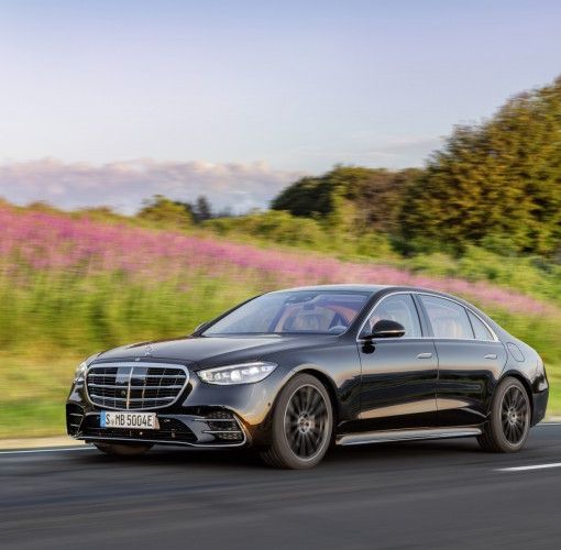 Nuova Mercedes-Benz Classe S: tre versioni italiane e prezzi a partire da 107.644 euro
