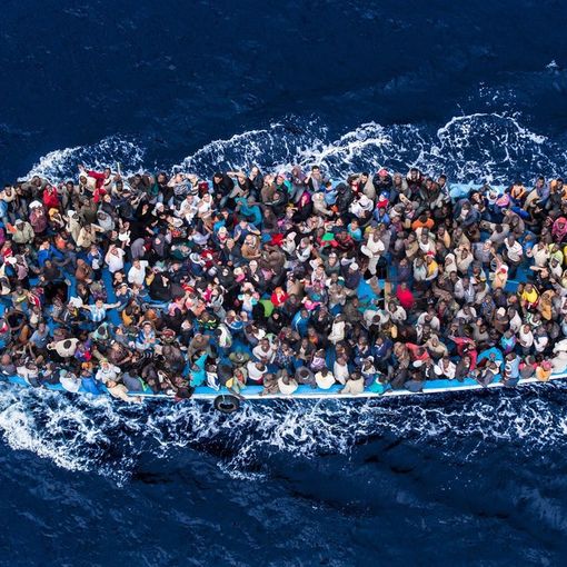 Pd e Si in cerca dell’alternativa all’Europa come ‘fortezza’ che respinge i migranti