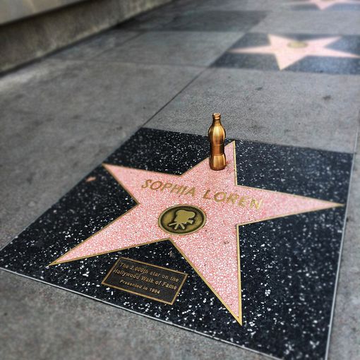 La bottiglia di Molecola ispirata a Sofia Loren e Giorgio Armani premiata a Los Angeles
