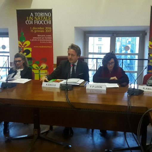 A Torino &quot;Un Natale coi fiocchi&quot;: mercatini, eventi e animazioni accendono le festività