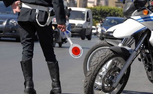 Ladro pentito si consegna alla Polizia Municipale di Torino
