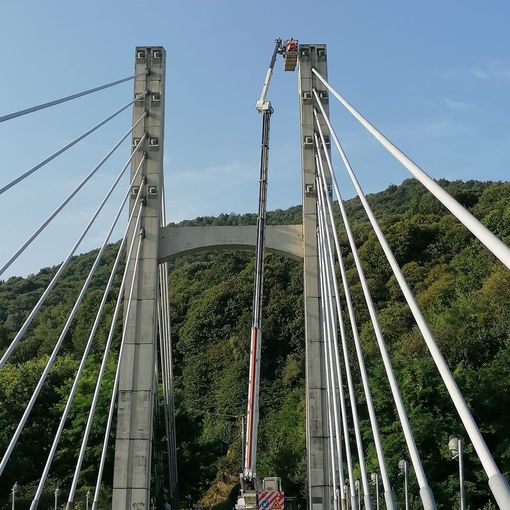 Nuova illuminazione per il ponte strallato sul Sangone