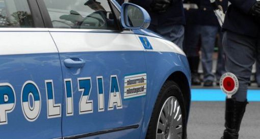 Polizia e Carabinieri soccorrono e salvano giovane che stava tentando il suicidio