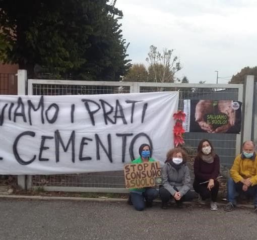 Parella, petizione sul prato di Via Madonna delle Salette: &quot;Trasformiamolo in un parco urbano&quot;
