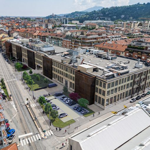 Cambia il volto di piazza Graf