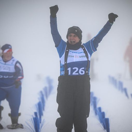 L'oro di Sabrina riempie di gioia l'ultimo giorno dei Giochi Mondiali Invernali Special Olympics