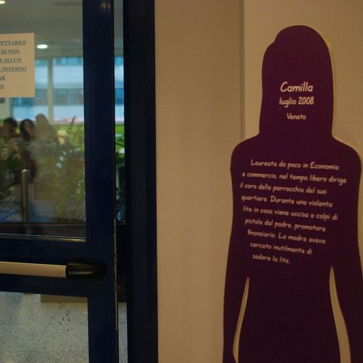 A Porta Susa la presentazione dello spot per la Giornata contro la violenza sulle donne