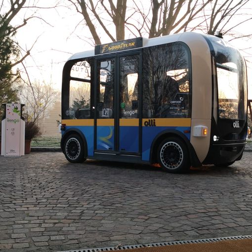 Guide turistiche con reddito di cittadinanza per il minibus a guida autonoma del Campus Onu
