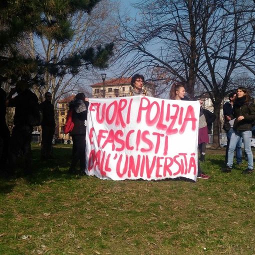 Le proteste al campus Luigi Einaudi