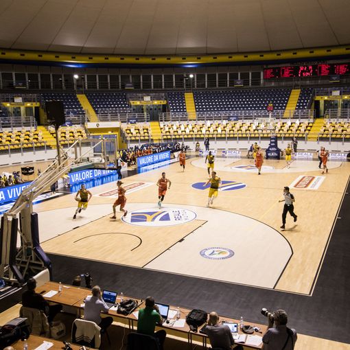 La Reale Mutua Basket Torino ospita la capolista Tortona. Cavina: &quot;C'è grande voglia di rivalsa&quot;