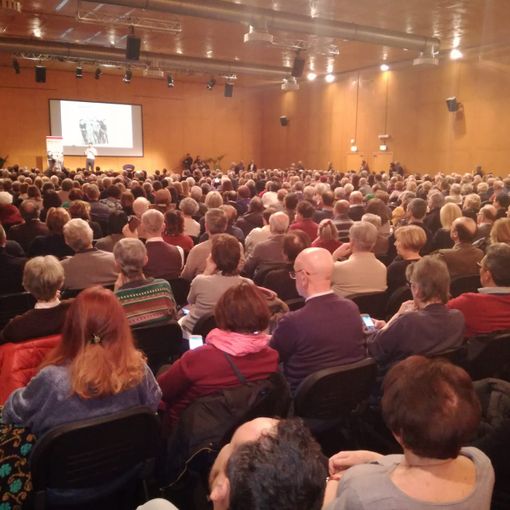 Renzi al Lingotto: &quot;Su TAV ormai una telenovela diventata barzelletta: uno scambio concesso da Salvini per essere salvato dal processo&quot;