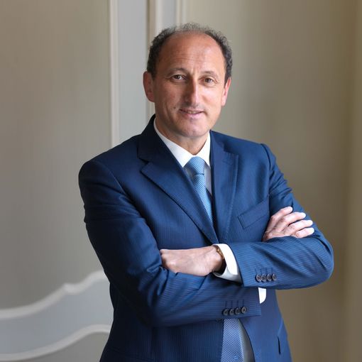 Il direttore Generale Riccardo Corino;